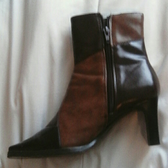 Leather Boots - Picture 2 of 3
